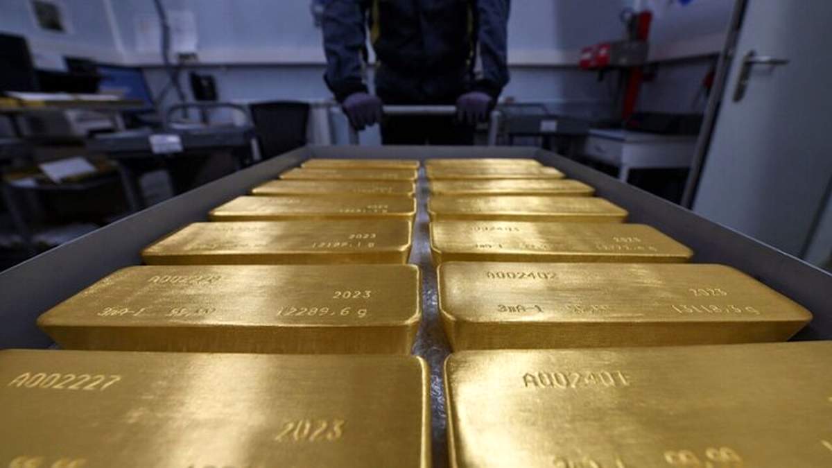 جدیدترین قیمت ظهرگاهی سکه و طلای آبشده امروز ۱ اسفند ۱۴۰۴ + جدول کامل حباب‌ها